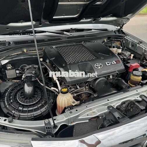 Toyota Fortuner 2015 2.5G 4x2 - 140000 km