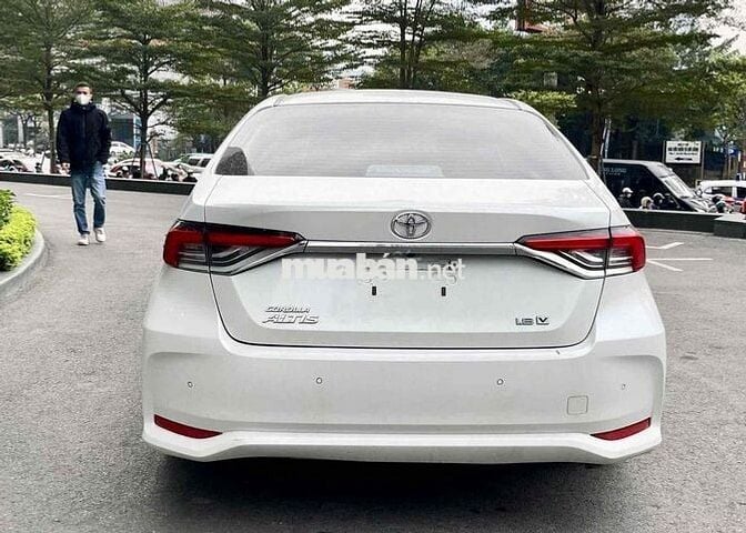 Toyota Corolla Altis 2022 1.8 V - odo 4.4v như mơi