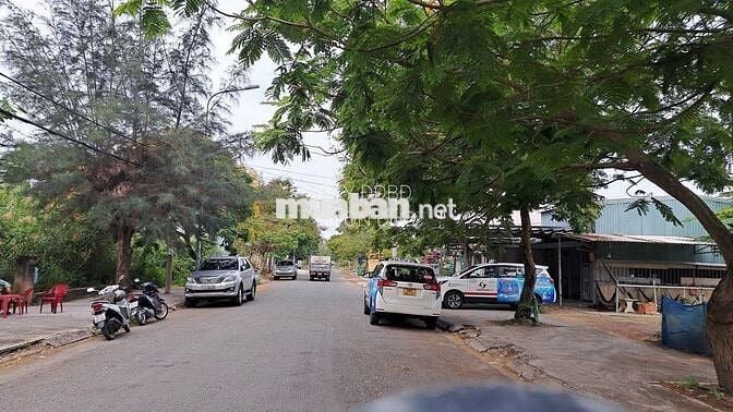Lô Góc Hẻm 512 Nguyễn Văn Tạo- Hiệp Phước - Nhà Bè.