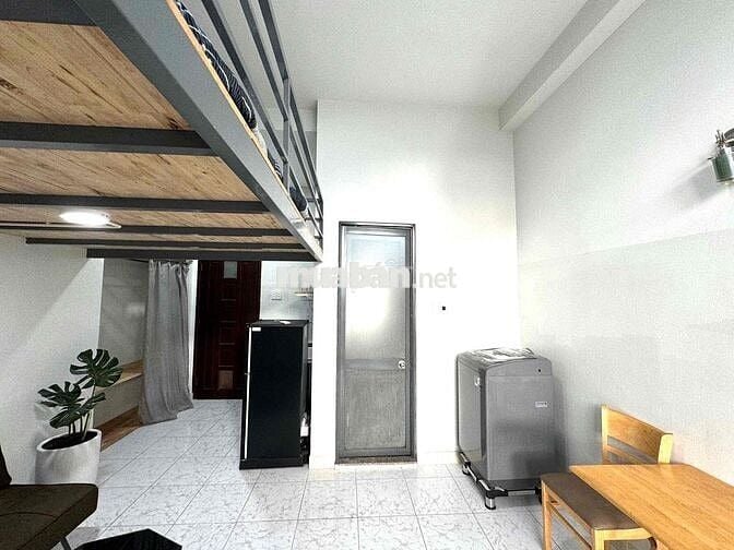 Cho thuê căn hộ duplex, có nội thất – Đường Âu Cơ, P.10, Q. Tân Bình