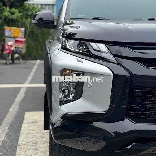 Triton premium 4x4 2019 siêu đẹp