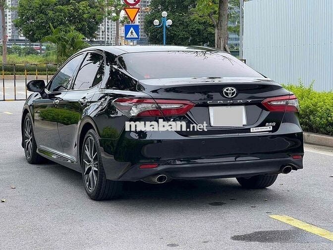Toyota Camry 2022 2.5Q - 60000 km