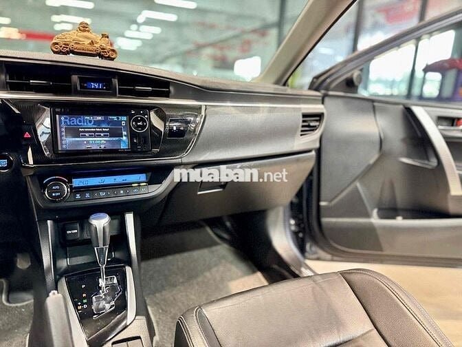 Toyota Corolla Altis 2015 2.0V - 8.6 vạn km