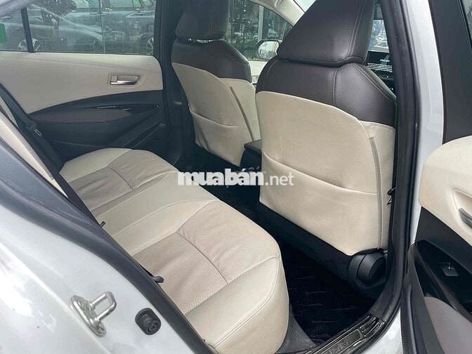 Toyota Corolla Altis 2022 1.8 V - odo 4.4v như mơi