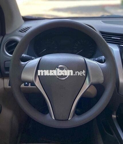 Nissan Navara 2016 NP300 EL 4x2 AT - 90000 km