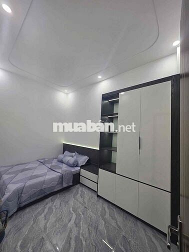 nhà hoàn công sân ô tô. bình chuẩn thành phố thuận an bình dương