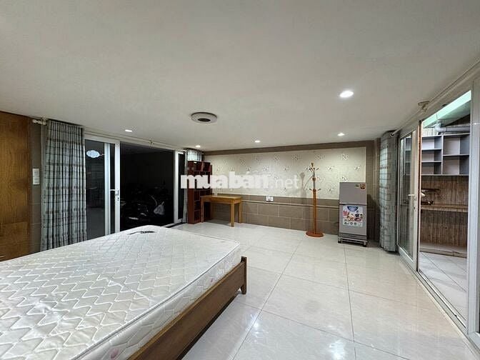 CĂN HỘ MỚI 2 GIƯỜNG, TÁCH BẾP, ĐẦY ĐỦ NỘI THẤT.