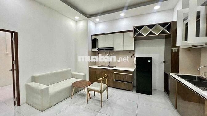 Cho Thuê Trệt 1pn 40m2 Ngăn Vách Tách Bếp Full NT Ngay CMT8 Quận 10