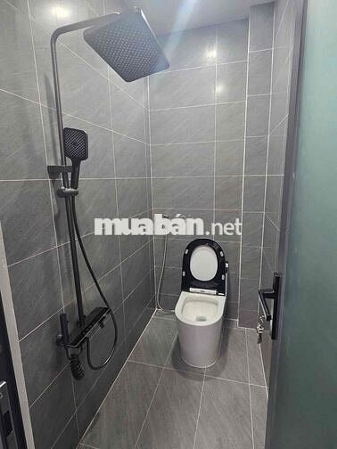 nhà hoàn công sân ô tô. bình chuẩn thành phố thuận an bình dương