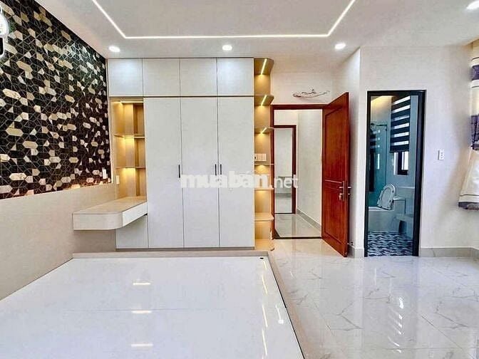 Nhà 1 trệt 3 lầu sân thượng hẻm Mã Lò BHH A bình tân