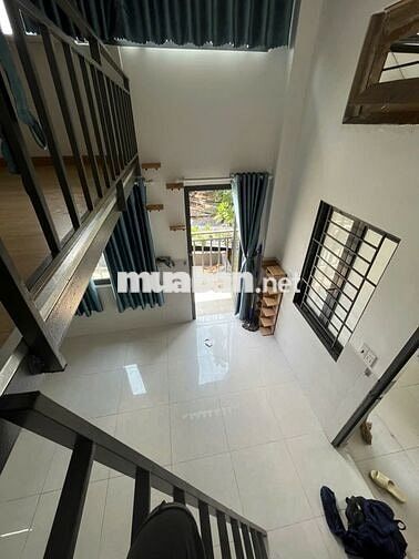 Phòng trọ 30m2 sạch sẽ thoáng mát, gác lửng, chỗ nấu ăn. Lê Văn Khương