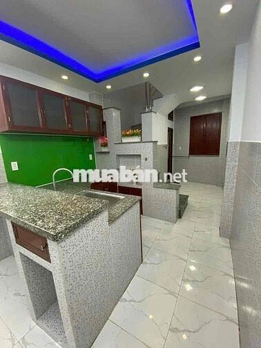 Nhà khu chợ BÌNH LONG [3,2x12 1lầu, 2pn, 2toilet] 7tr/tháng