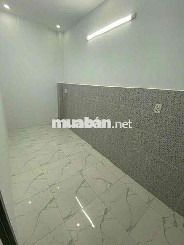 Nhà khu chợ BÌNH LONG [3,2x12 1lầu, 2pn, 2toilet] 7tr/tháng