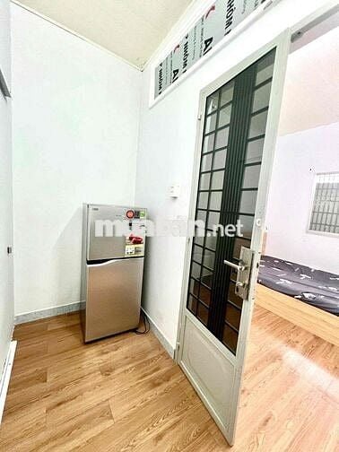 🏡Trống 1 Phòng Ngủ 30m2 Bancol Tại Phan Đình Phùng Full Nội Thất