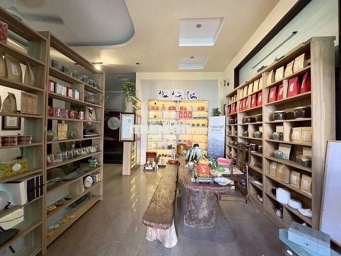 MẶT TIỀN 7M , SIÊU NGON GIÁP QUẬN 11 , GPXD 5 TẦNG , 91M2 CHỈ 9.2 TỶ