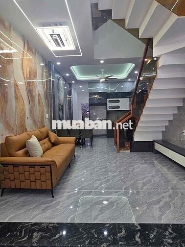 nhà hoàn công sân ô tô. bình chuẩn thành phố thuận an bình dương
