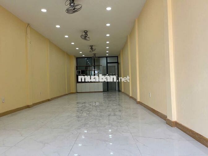 Cho Thuê Nhà Đường Sư Vạn Hạnh, Quận 10 ( DT 4.2x18m - KD TỰ DO )