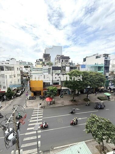 Cho Thuê Nhà Đường Điện Biên Phủ, Quận 10 ( KD Thoải Mái - 5PN, 5WC )