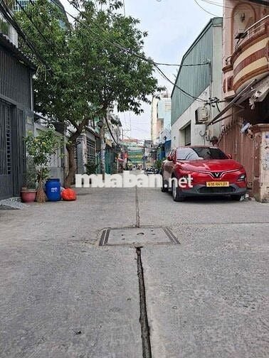 🔥🔥Nhà thuê 6PN, 60m2, ô tô ngủ trong nhà, Lê Văn Quới, Bình Tân.