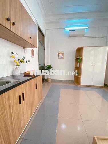 SIÊU PHẨM BAN CÔNG FULL NỘI THẤT SIÊU THOÁNG MÁY 🏡