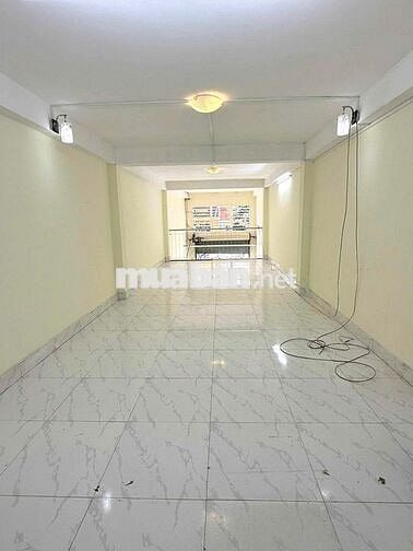 Cho Thuê Nhà Đường Điện Biên Phủ, Quận 10 ( KD Thoải Mái - 5PN, 5WC )