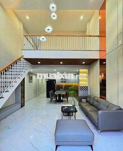 Nhà đẹp 2 tầng lửng kiệt chuẩn 3m Trường Chinh,
Dt 84m2,Giá 3ty650tl