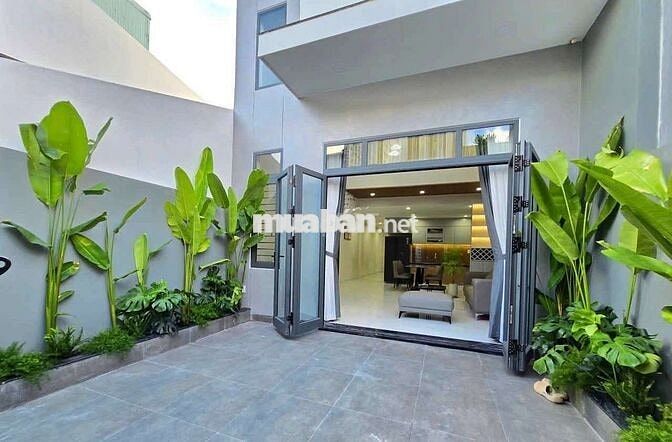 Nhà đẹp 2 tầng lửng kiệt chuẩn 3m Trường Chinh,
Dt 84m2,Giá 3ty650tl