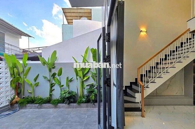Nhà đẹp 2 tầng lửng kiệt chuẩn 3m Trường Chinh,
Dt 84m2,Giá 3ty650tl