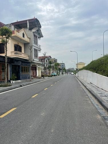 CHO THUÊ NHÀ NGUYÊN CĂN 4 TẦNG – TỔ 2 PHÚC LỢI, LONG BIÊN