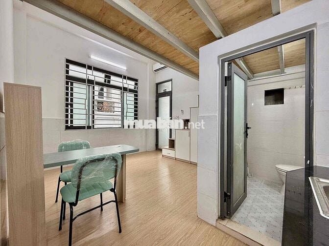 Duplex Mới 100% - Full Nội thất - View thoáng - hoàng Hoa thám