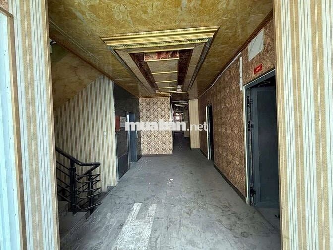 Tòa nhà Vp 5 Tầng trung tâm KCN Biên Hòa