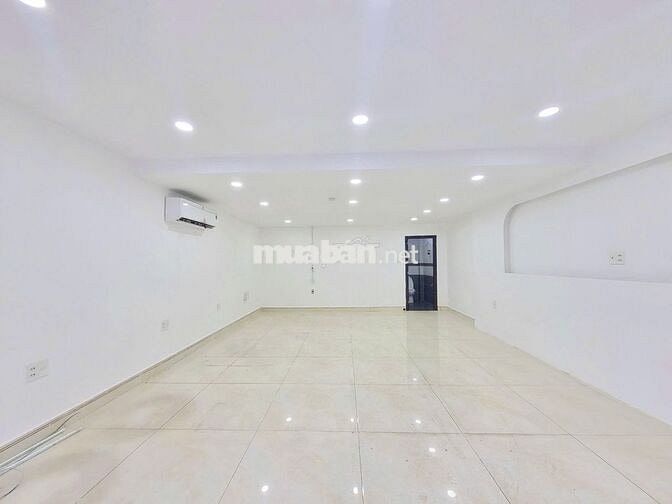 Cho Thuê Mặt Bằng Đường Tô Hiến Thành, Quận 10 ( MB Đẹp Rộng Rãi )