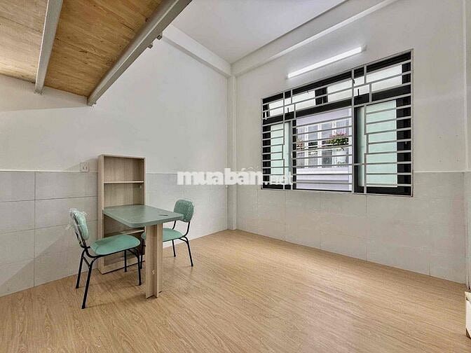 Duplex Mới 100% - Full Nội thất - View thoáng - hoàng Hoa thám