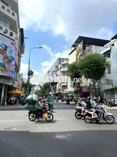 Cho Thuê Nhà Đường Sư Vạn Hạnh, Quận 10 ( DT 4.2x18m - KD TỰ DO )