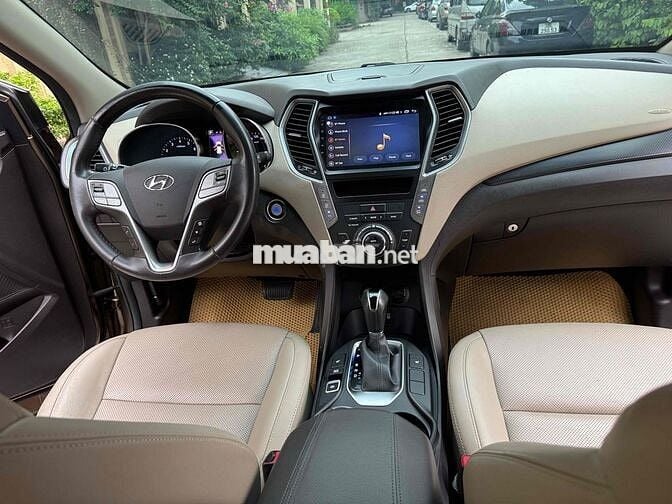 Hyundai Santa Fe 2017 2.4 AT 4 WD - 95000 km