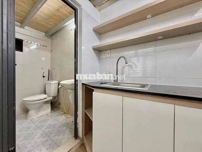 Duplex Mới 100% - Full Nội thất - View thoáng - hoàng Hoa thám