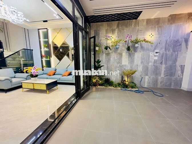Nhà 5T*37m2 ngõ thông, ô tô đỗ cửa. Gần trường, chợ. Giá chỉ 3,25 tỷ
