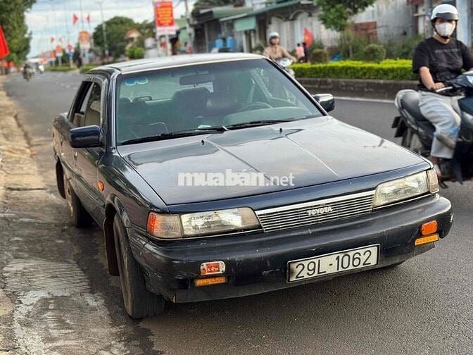 Toyota Camry 1988 - giá 35