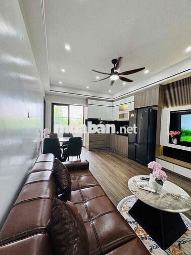 Bán căn góc chung cư Hồ Vĩnh Hoàng nhà đẹp 2 thoáng ở ngay 77m tầng 2