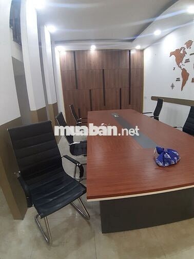 Cho thuê nhà liền kề A10 phố Nguyễn Khánh Dt 80m2 x 4 tầng mặt tiền 5m