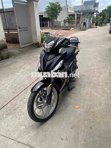 Cần bán xe winner 2018 , máy móc zin êm