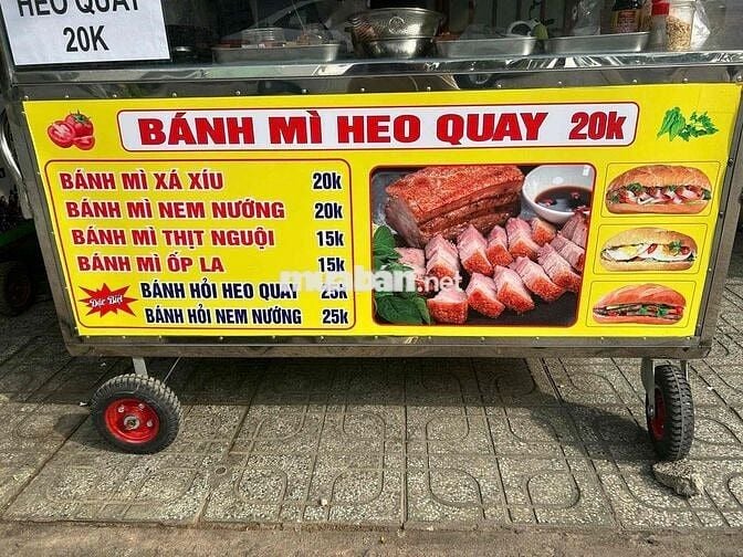 mặt bằng bán bánh mì ngay trường đh Công Nghiệp