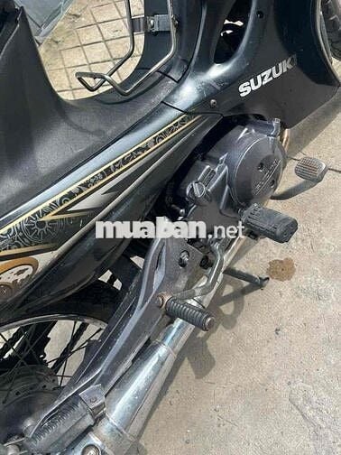 Cần bán gấp xe Suzuki revo máy móc zin êm