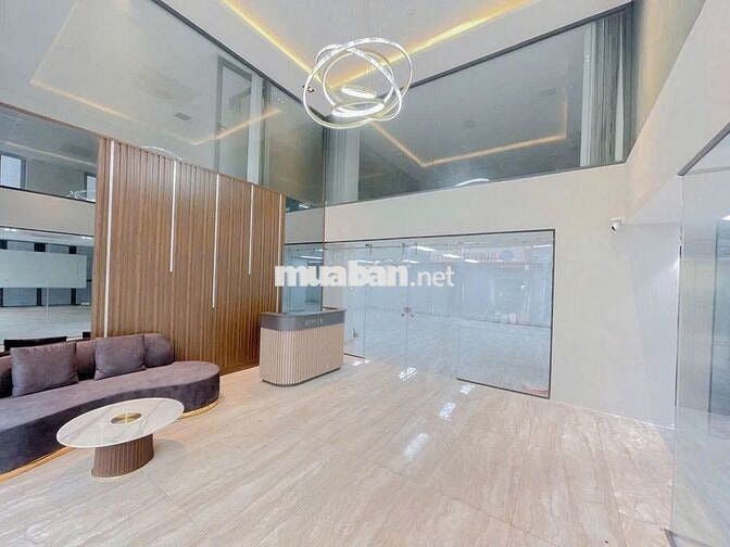 SIÊU PHẨM TOÀ NHÀ ỐP KÍNH - Đ. Hoàng Việt Tân Bình, DT 8x30, 900m2 Sàn