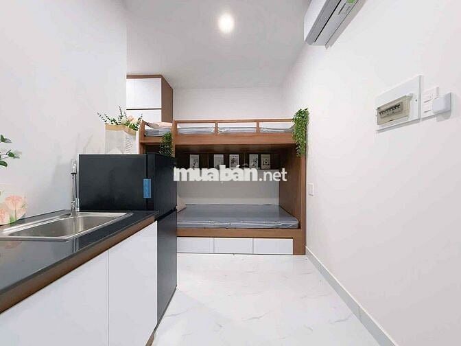 PHÒNG GIƯỜNG ĐÔI ĐI BỘ QUA ĐẠI HỌC TÔN ĐỨC THẮNG Q7