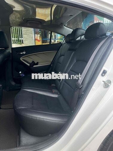 Kia Cerato 2016 1.6 MT