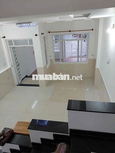 NHÀ Ở NGAY HẺM NHỰA 12M, 5x17.3 M2, SÂN THƯỢNG, DÂN TRÍ, HƠN 3 ĐỒNG TL