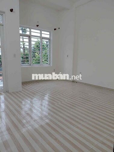 NHÀ Ở NGAY HẺM NHỰA 12M, 5x17.3 M2, SÂN THƯỢNG, DÂN TRÍ, HƠN 3 ĐỒNG TL