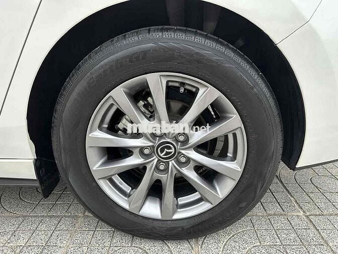 Mazda 3 2021 - 37000 km -  bản Deluxe  🔥