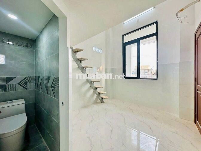 CHDV Giá Sinh Viên,Xây Mới 100%,Ngay Cuối Lê Trọng Tấn - HUIT 7P ĐI XE